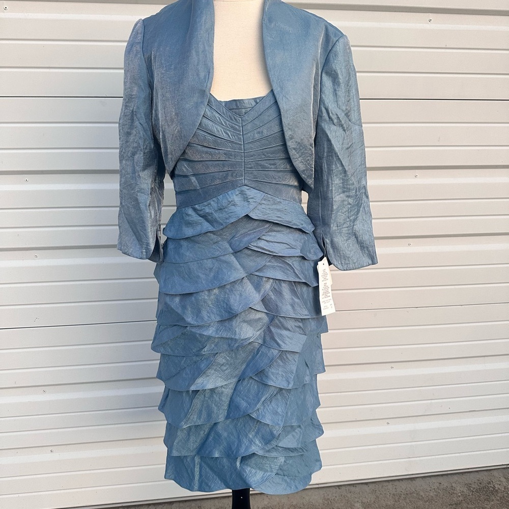 Adrianna Papell Blue Tiered Sheath dress size 8